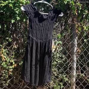 black dress.(only worn once)